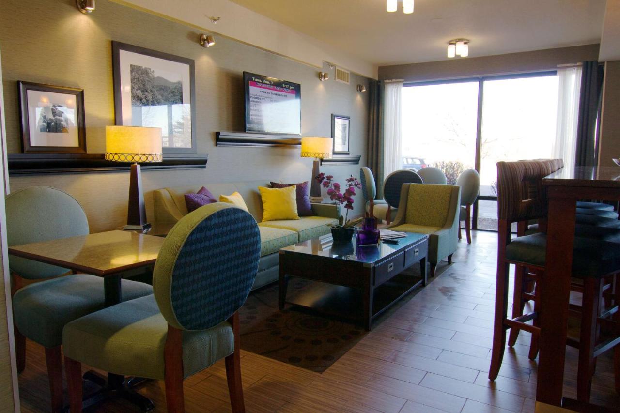  | Hampton Inn Winchester-University/ Mall