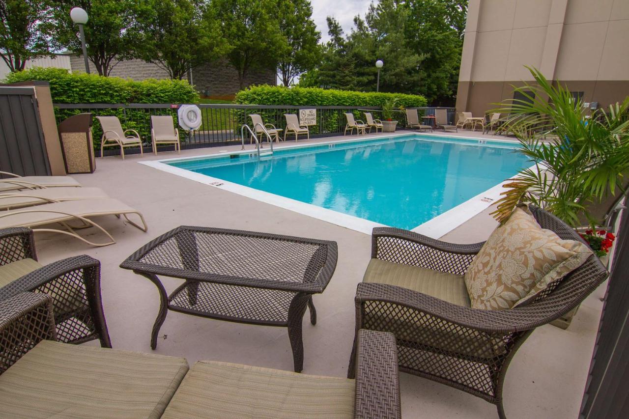  | Hampton Inn Winchester-University/ Mall