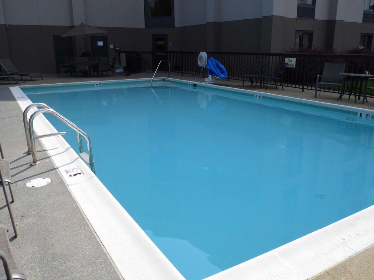  | Hampton Inn Winchester-University/ Mall