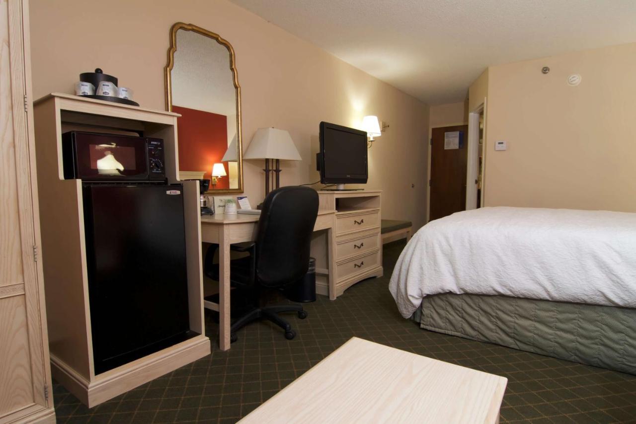 | Hampton Inn Winchester-University/ Mall