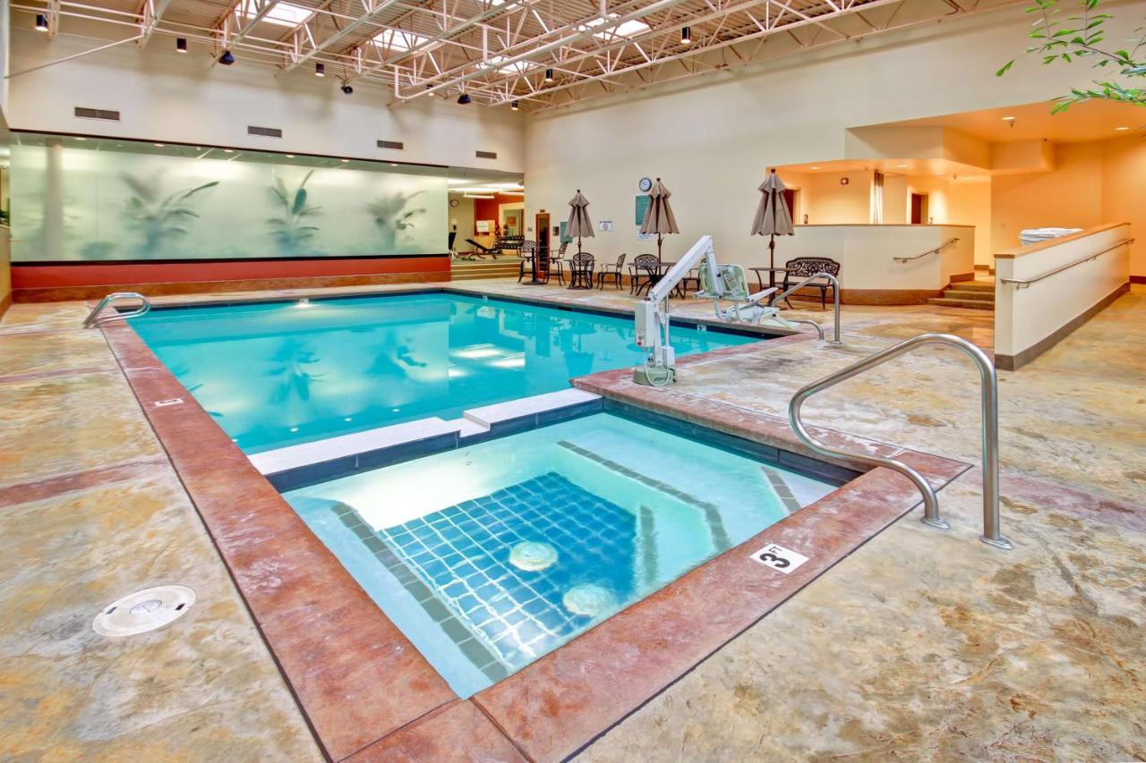  | DoubleTree Suites by Hilton Hotel Seattle Airport - Southcenter