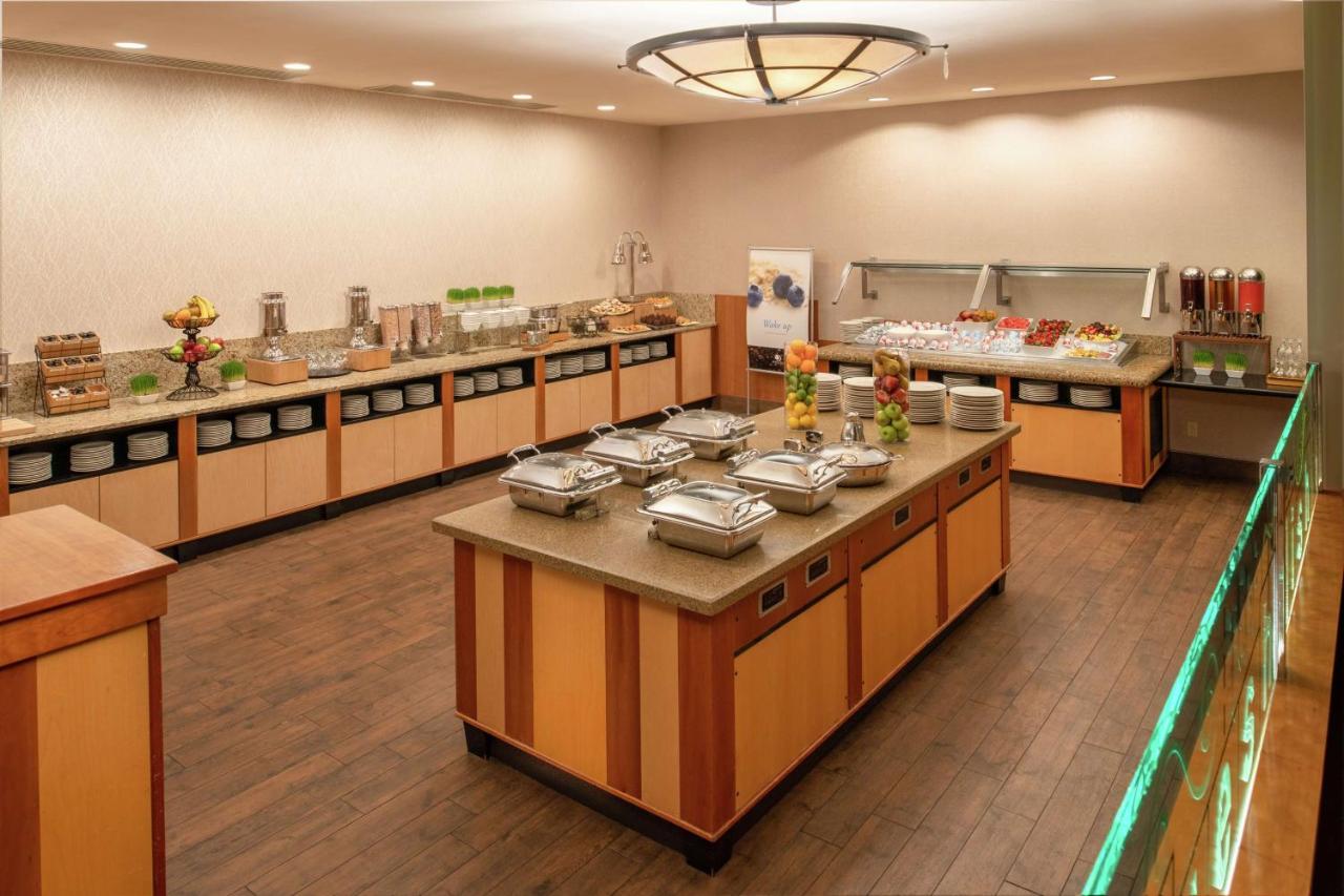  | DoubleTree Suites by Hilton Hotel Seattle Airport - Southcenter