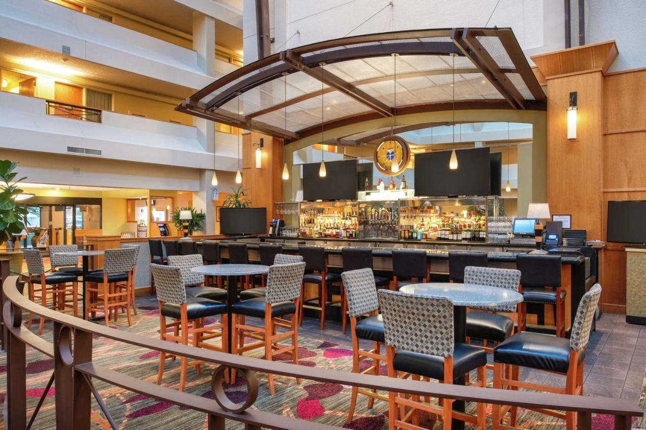  | DoubleTree Suites by Hilton Hotel Seattle Airport - Southcenter