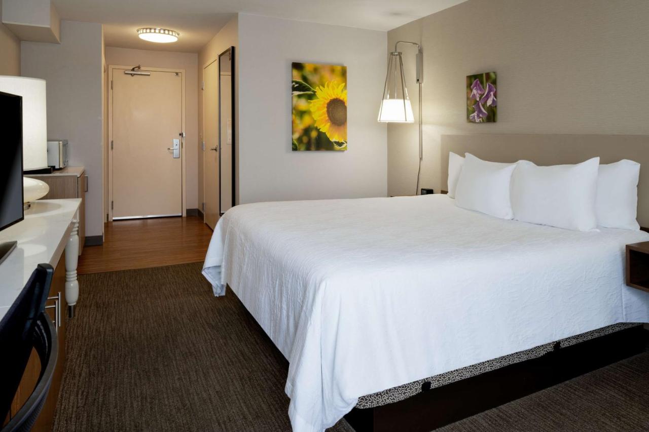 King Room at Hilton Garden Inn Folsom