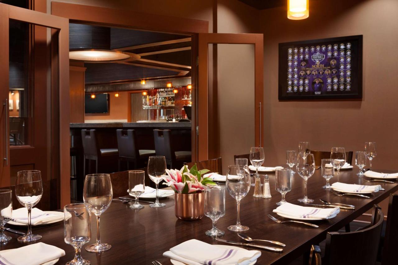 | DoubleTree by Hilton Minneapolis Park Place