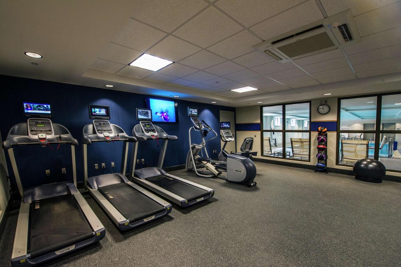 | Hampton Inn & Suites/Foxborough/Mansfield