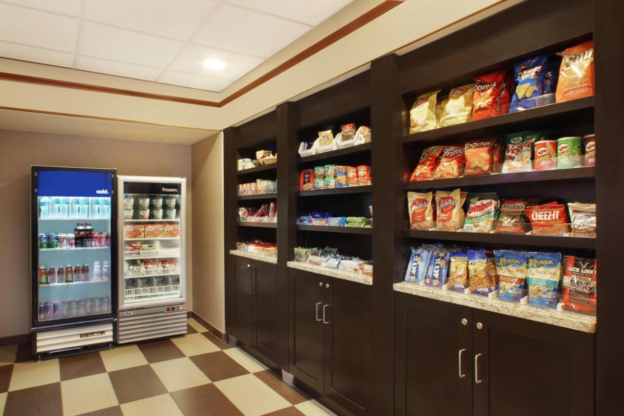 | Hampton Inn & Suites Port St. Lucie