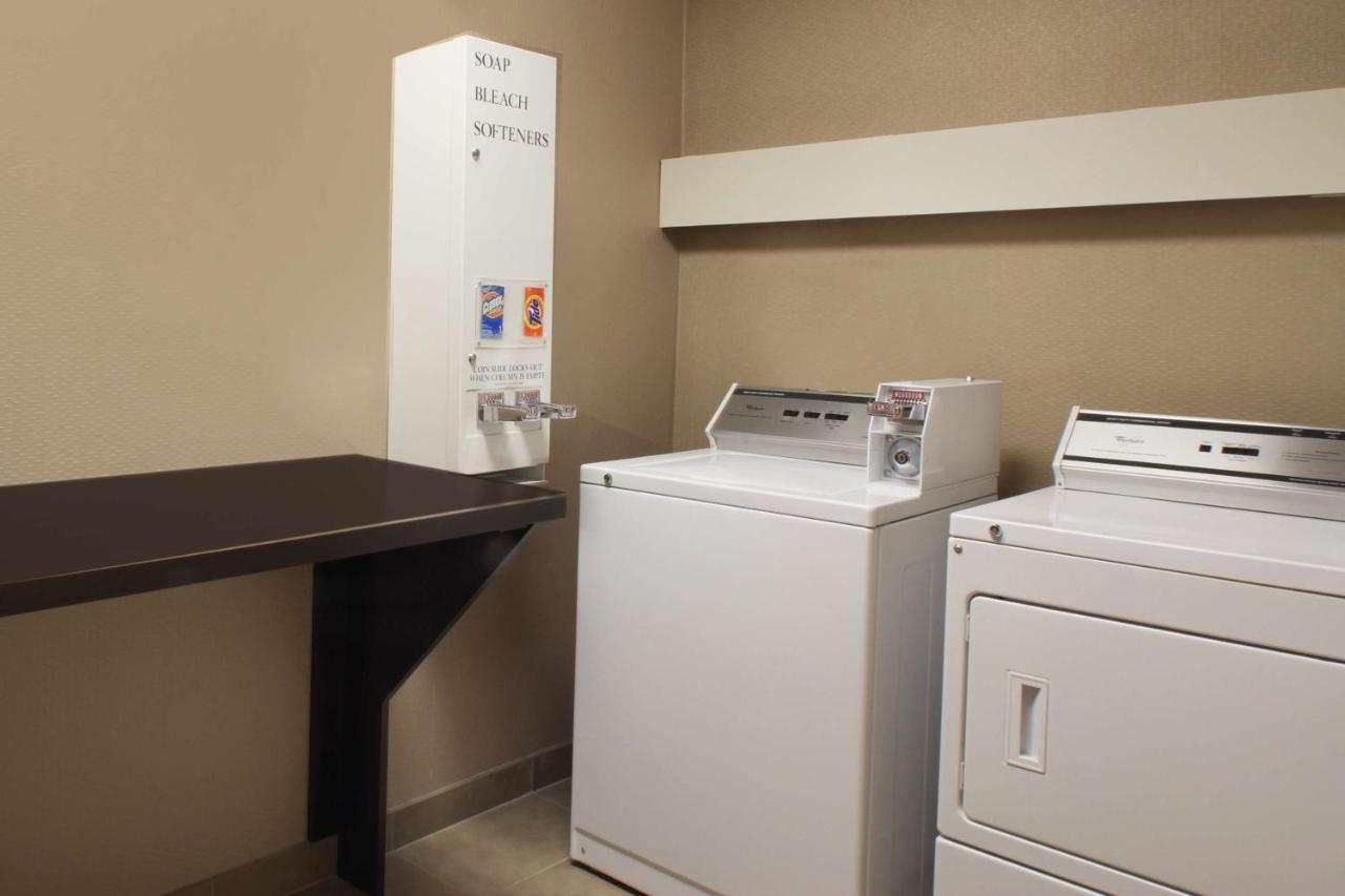 | Hampton Inn & Suites Port St. Lucie