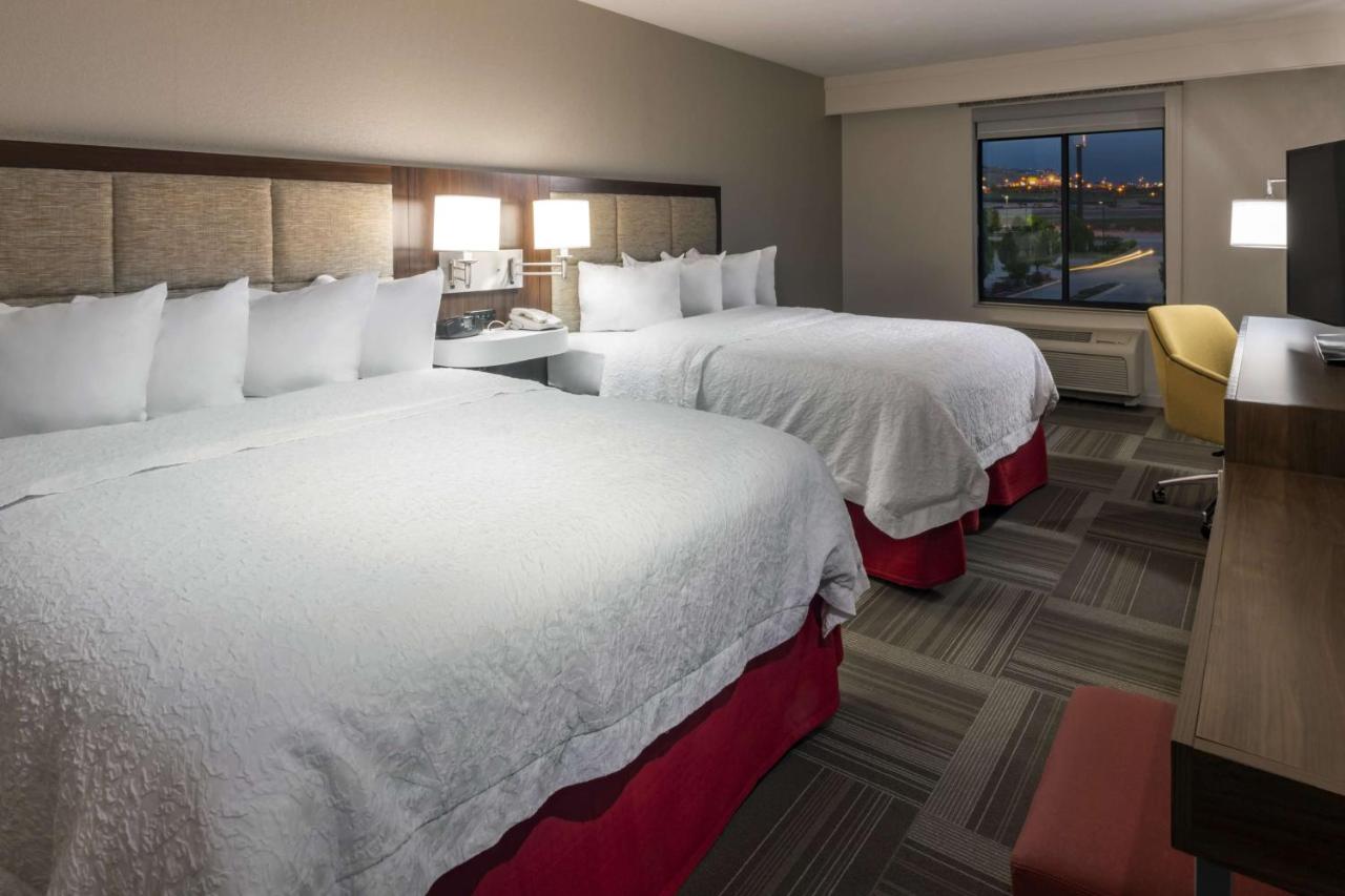 Queen Room with Two Queen Beds - Non-Smoking at Hampton Inn Lehi-Thanksgiving Point