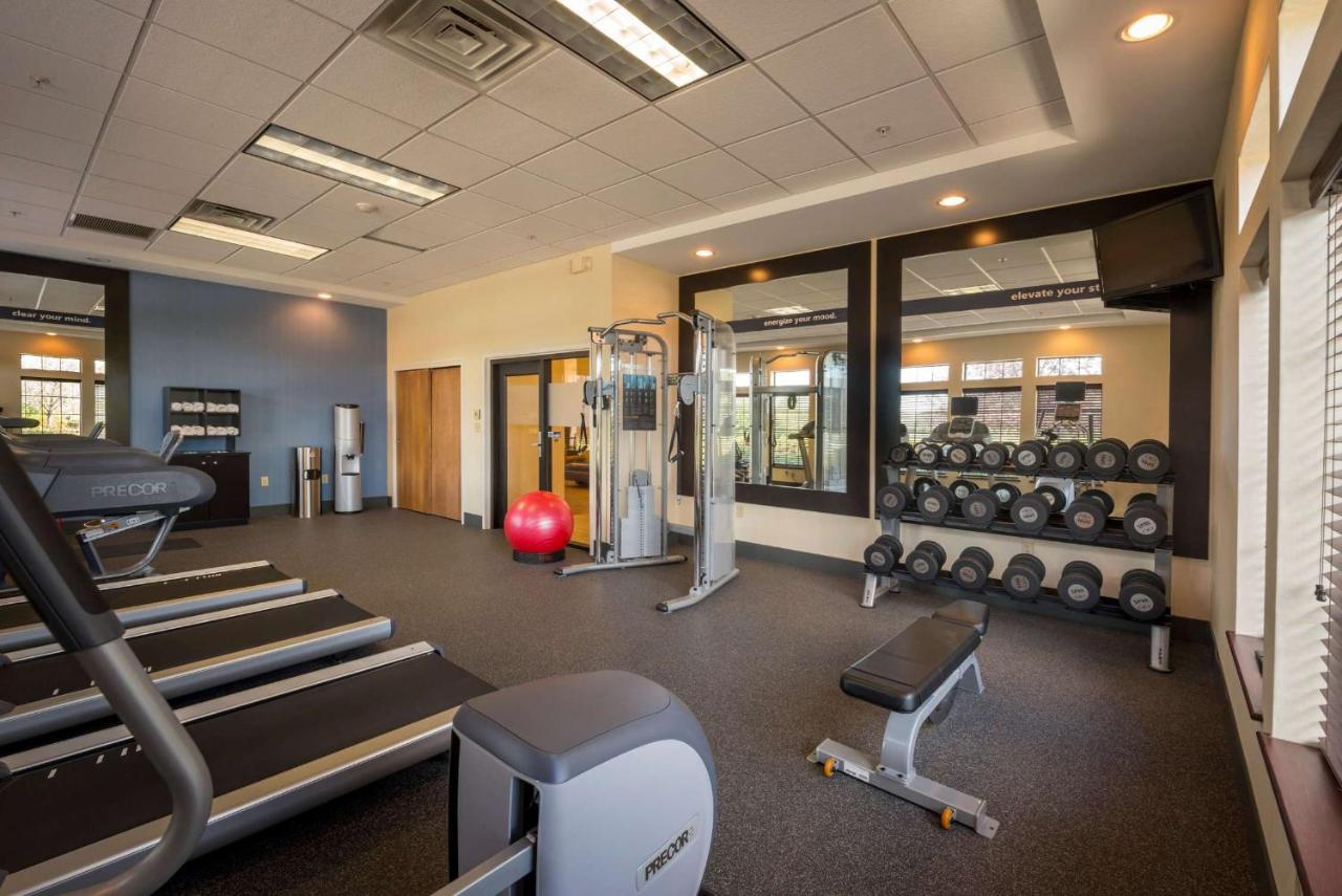 | Hampton Inn & Suites Binghamton/Vestal