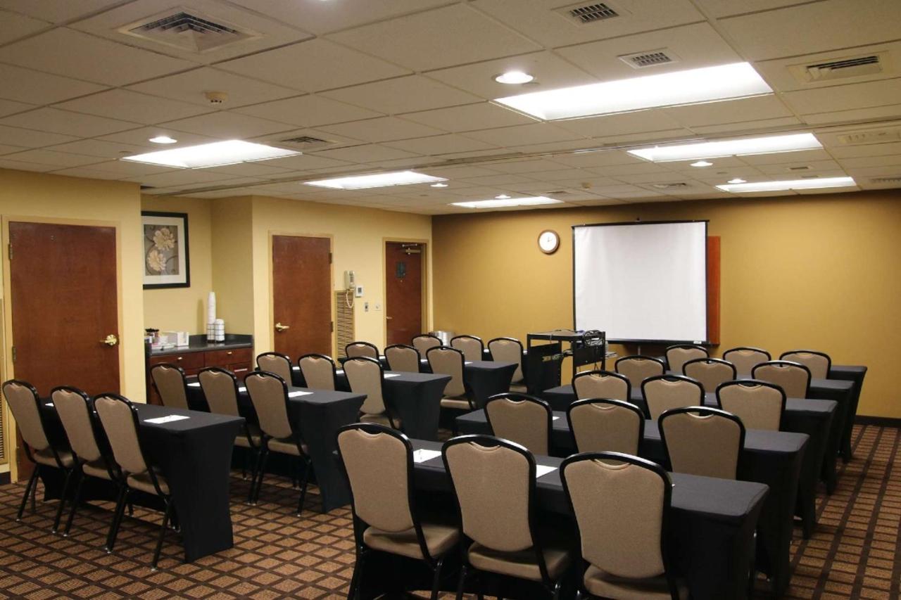 | Hampton Inn Philadelphia-Great Valley