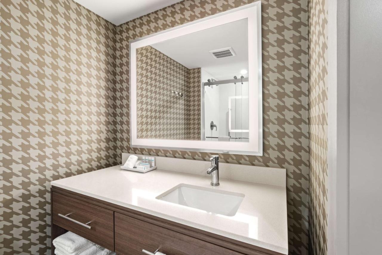 | Home2 Suites By Hilton North Conway, NH