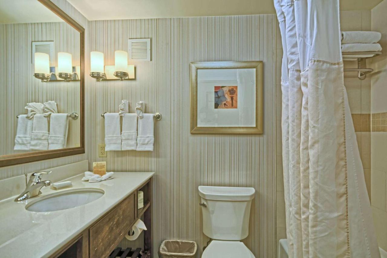 | Hilton Garden Inn by Hilton Mount Laurel