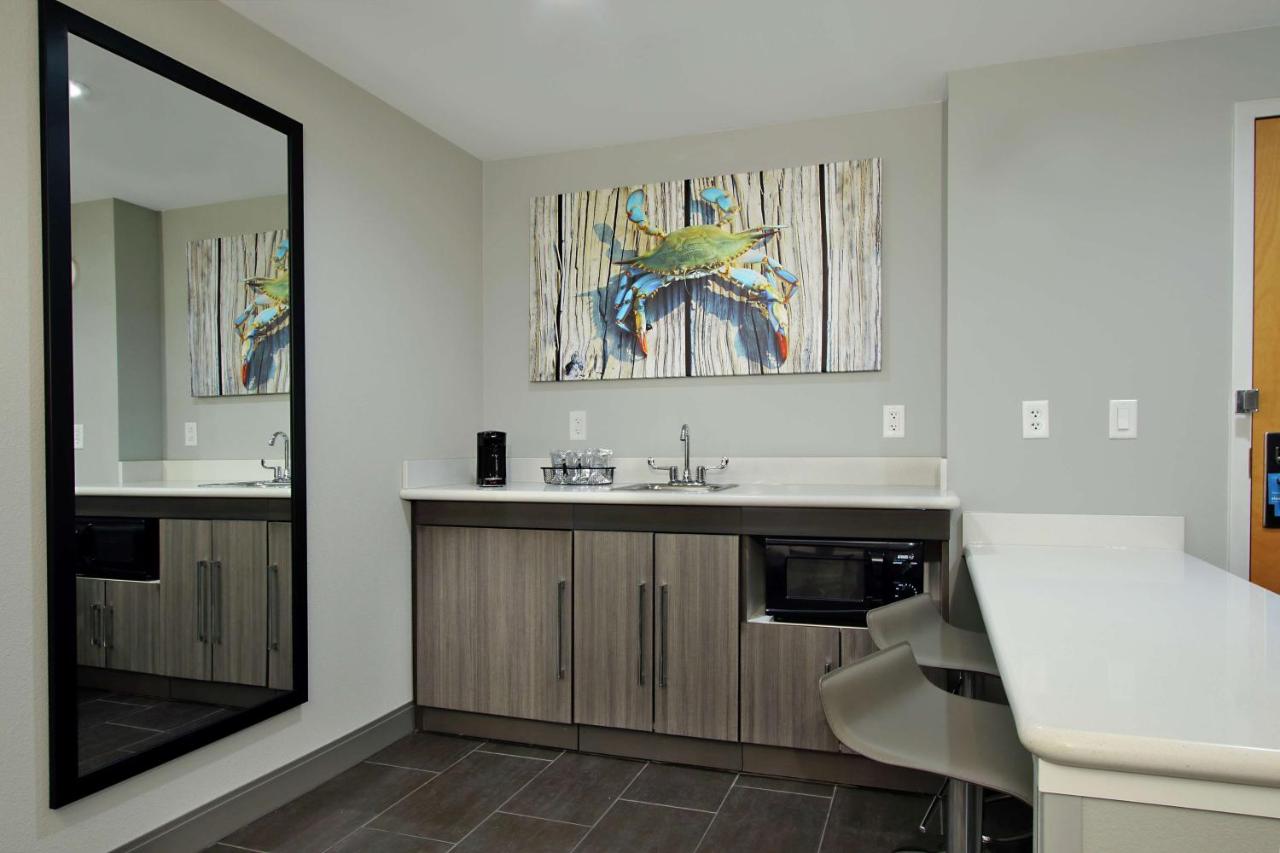 King Studio with Spa Bath - Non-Smoking at Hampton Inn Hagerstown-I-81