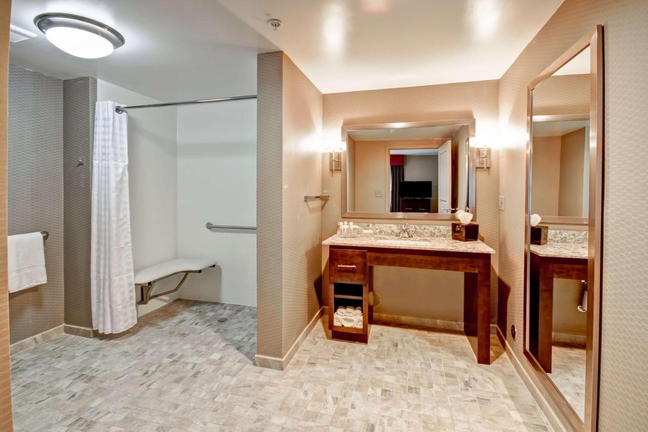 | Homewood Suites by Hilton Bridgewater/Branchburg
