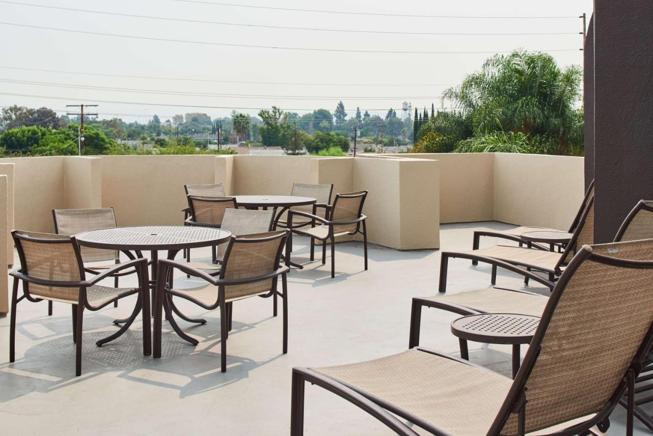 King Suite with Balcony at DoubleTree by Hilton Fullerton