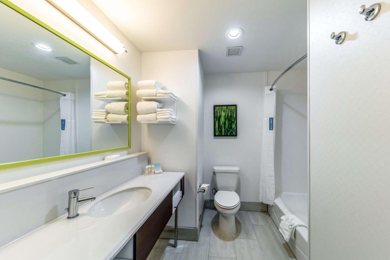 | Hampton Inn & Suites Pryor, Ok