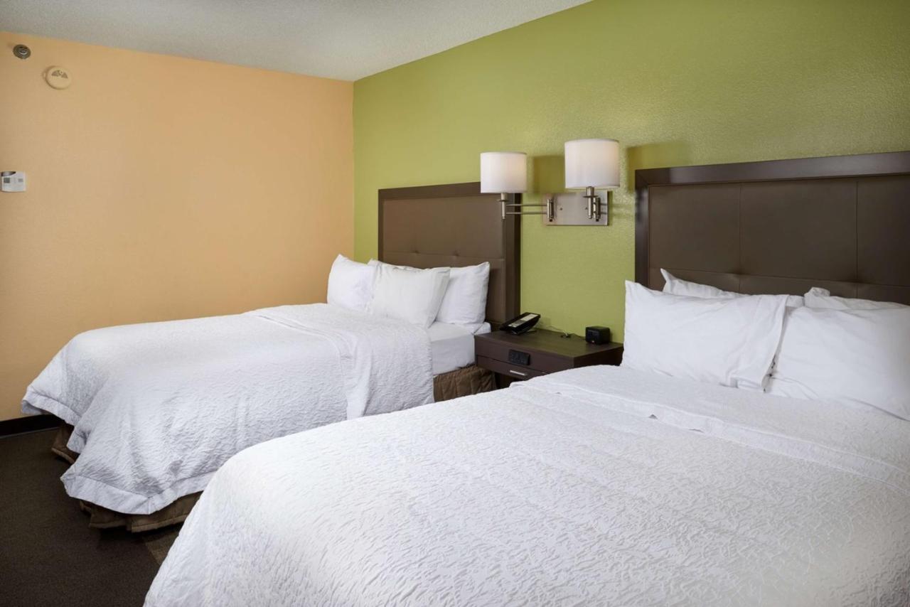 Double Room with Two Double Beds - Non-Smoking at Hampton Inn Shelbyville