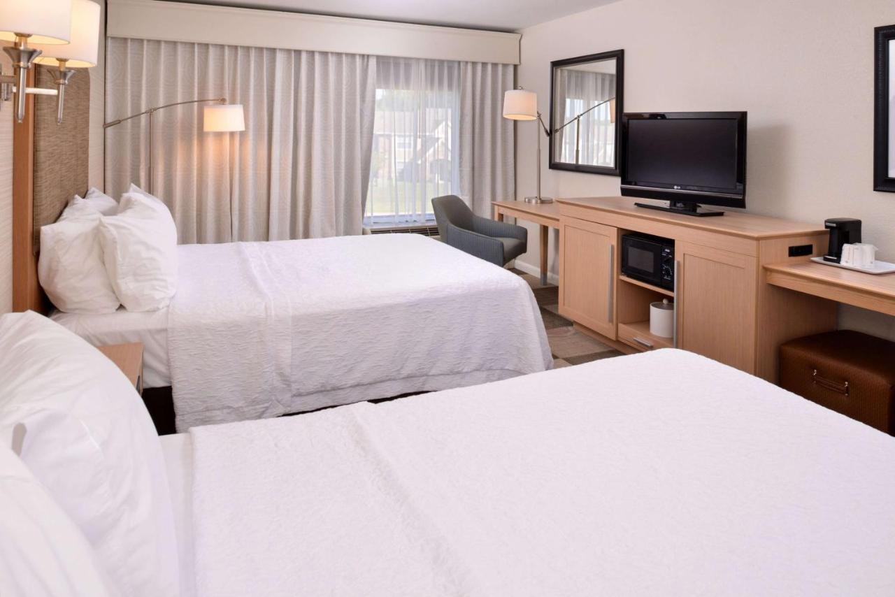Double Room with Two Double Beds at Hampton Inn Tulsa-Sand Springs