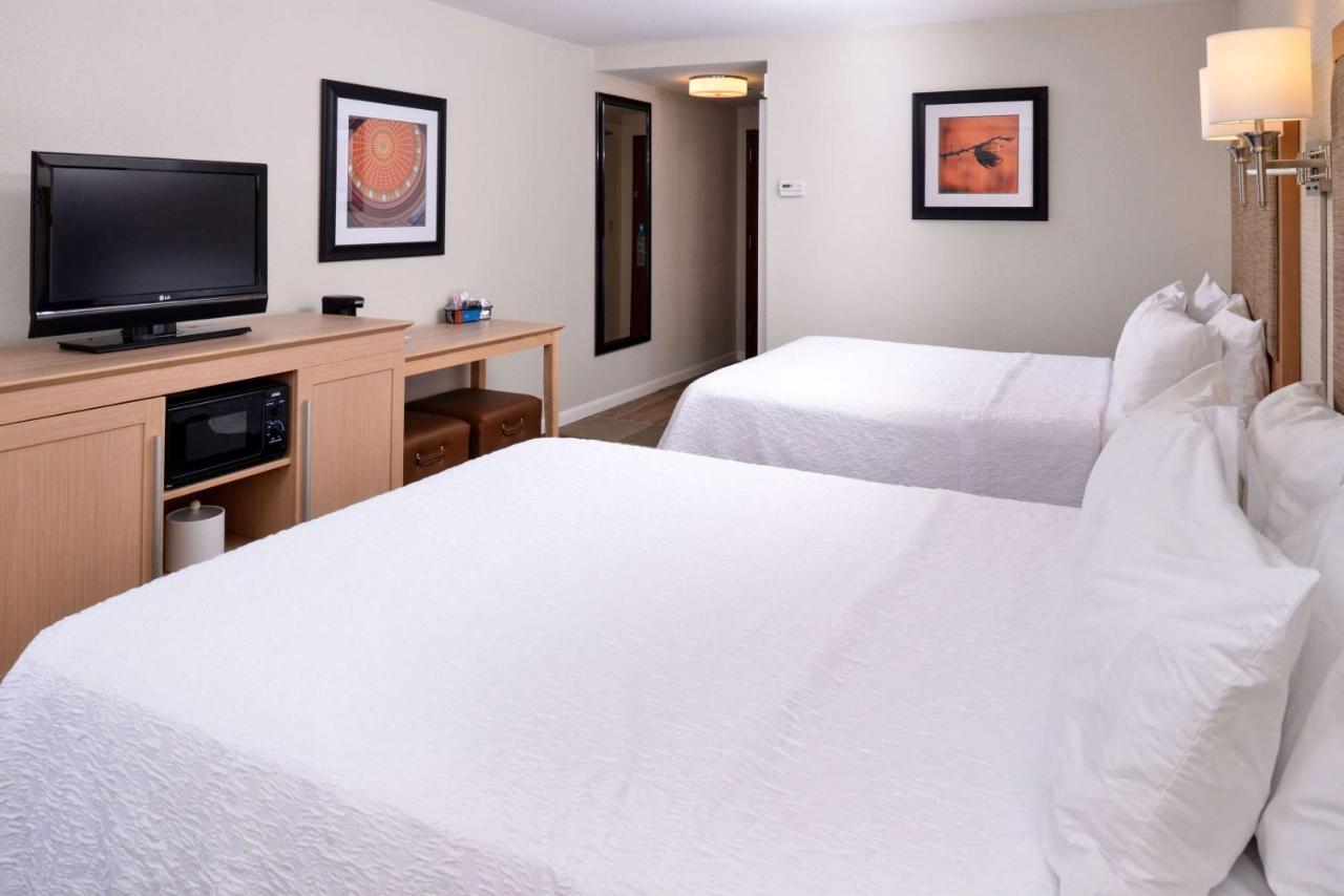 Double Room with Two Double Beds at Hampton Inn Tulsa-Sand Springs