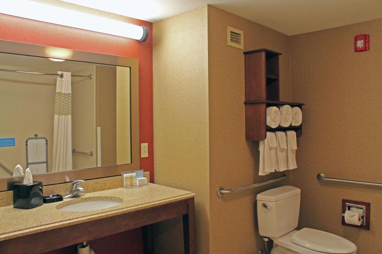 | Hampton Inn & Suites - Saint Louis South Interstate 55