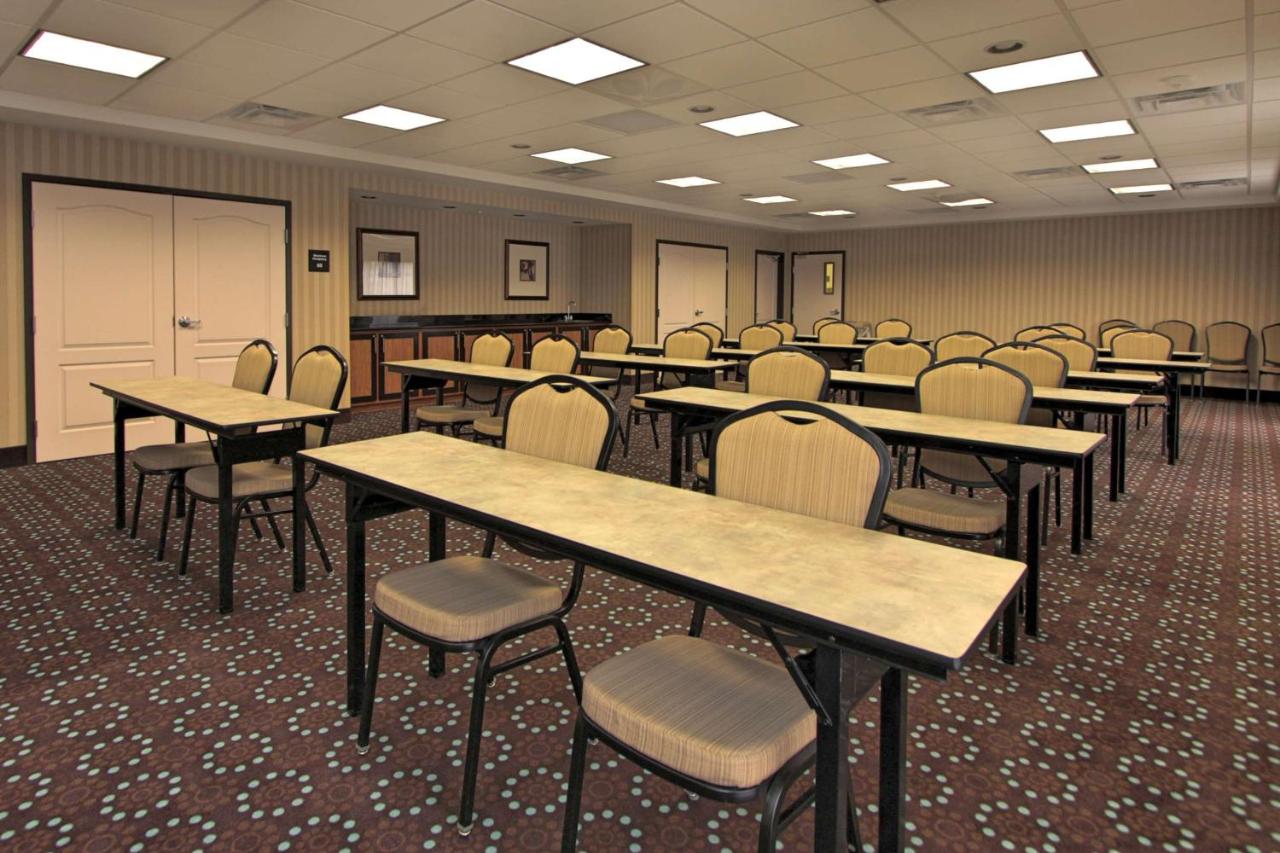 | Hampton Inn Defiance