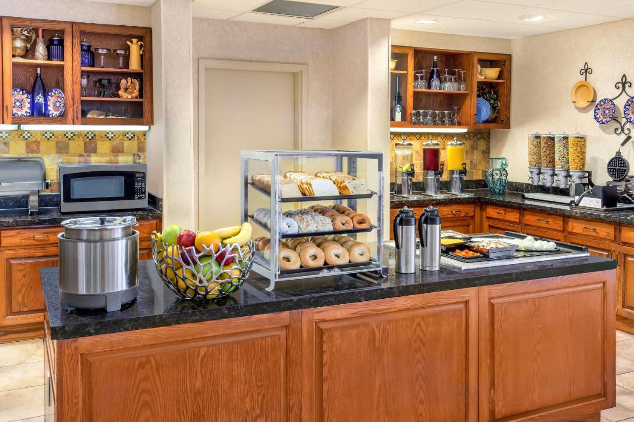 | Homewood Suites by Hilton Santa Fe-North