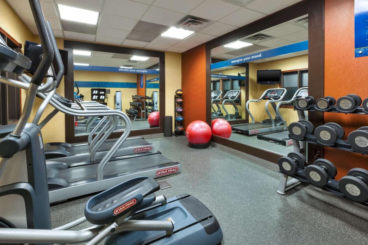 | Hampton Inn Waterbury