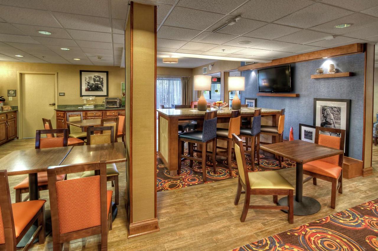 | Hampton Inn Jonesville/Elkin