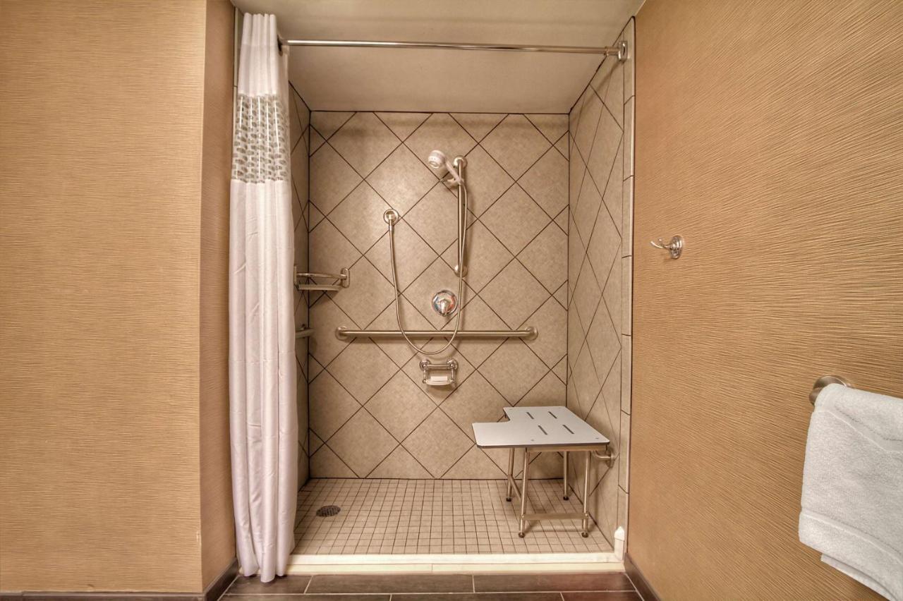  | Hampton Inn Jonesville/Elkin