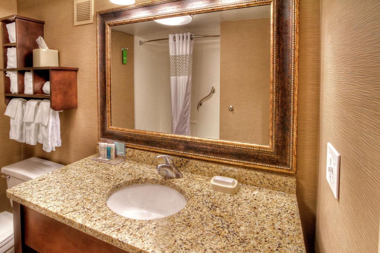 | Hampton Inn Jonesville/Elkin