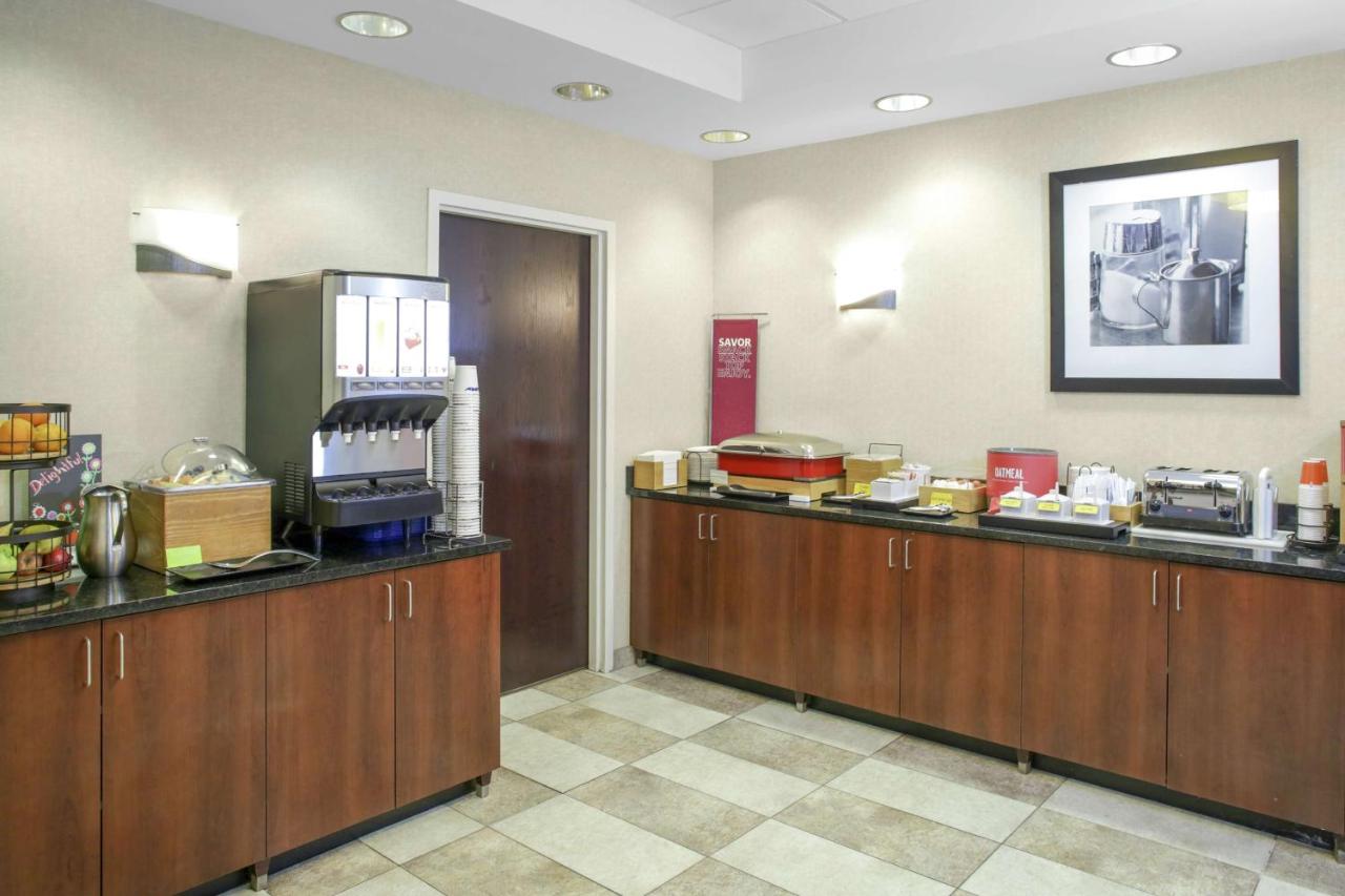 | Hampton Inn Chicago Elgin/I-90