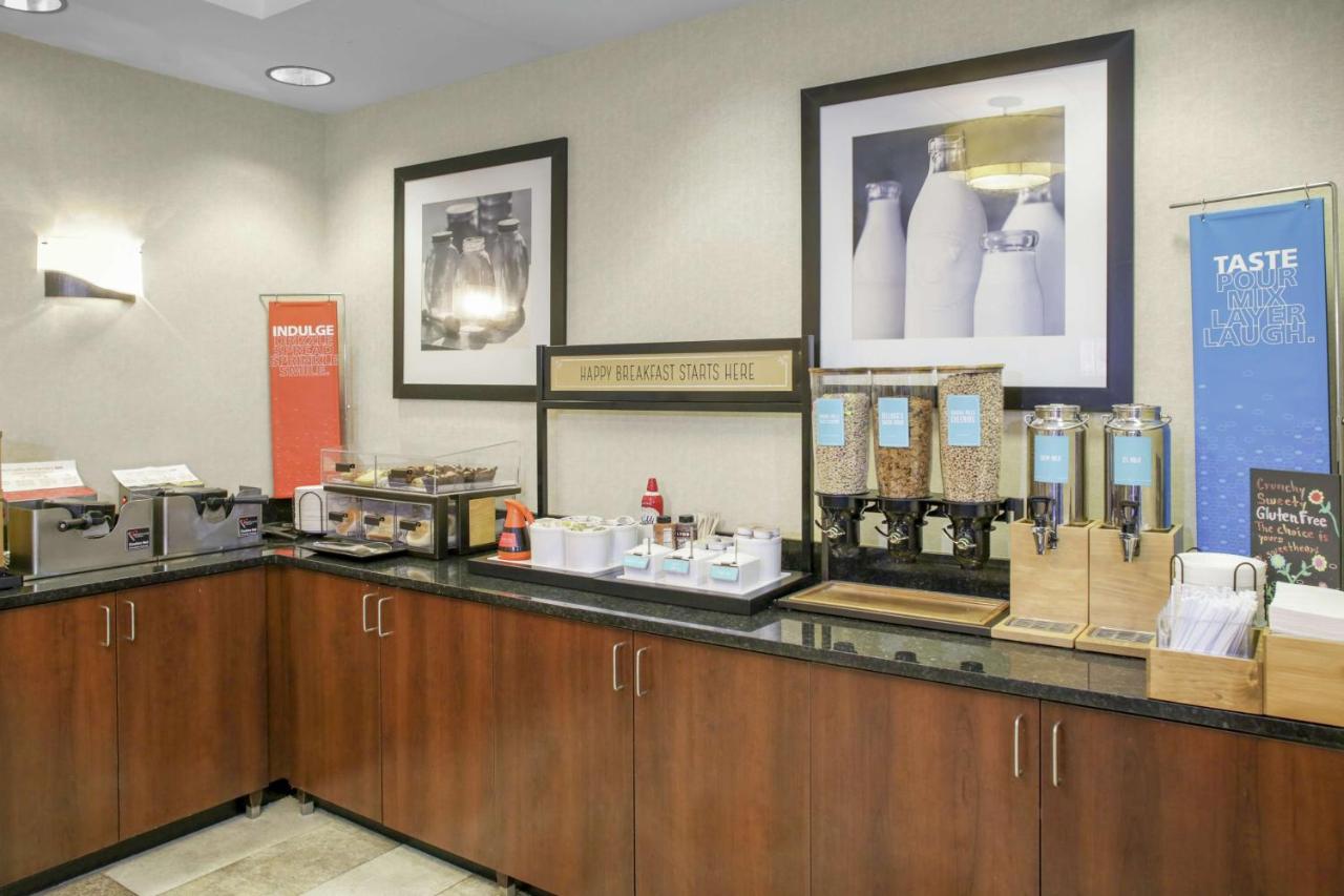 | Hampton Inn Chicago Elgin/I-90