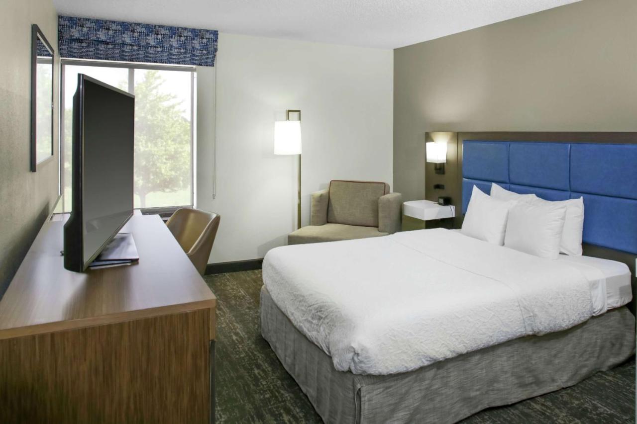 | Hampton Inn Chicago Elgin/I-90