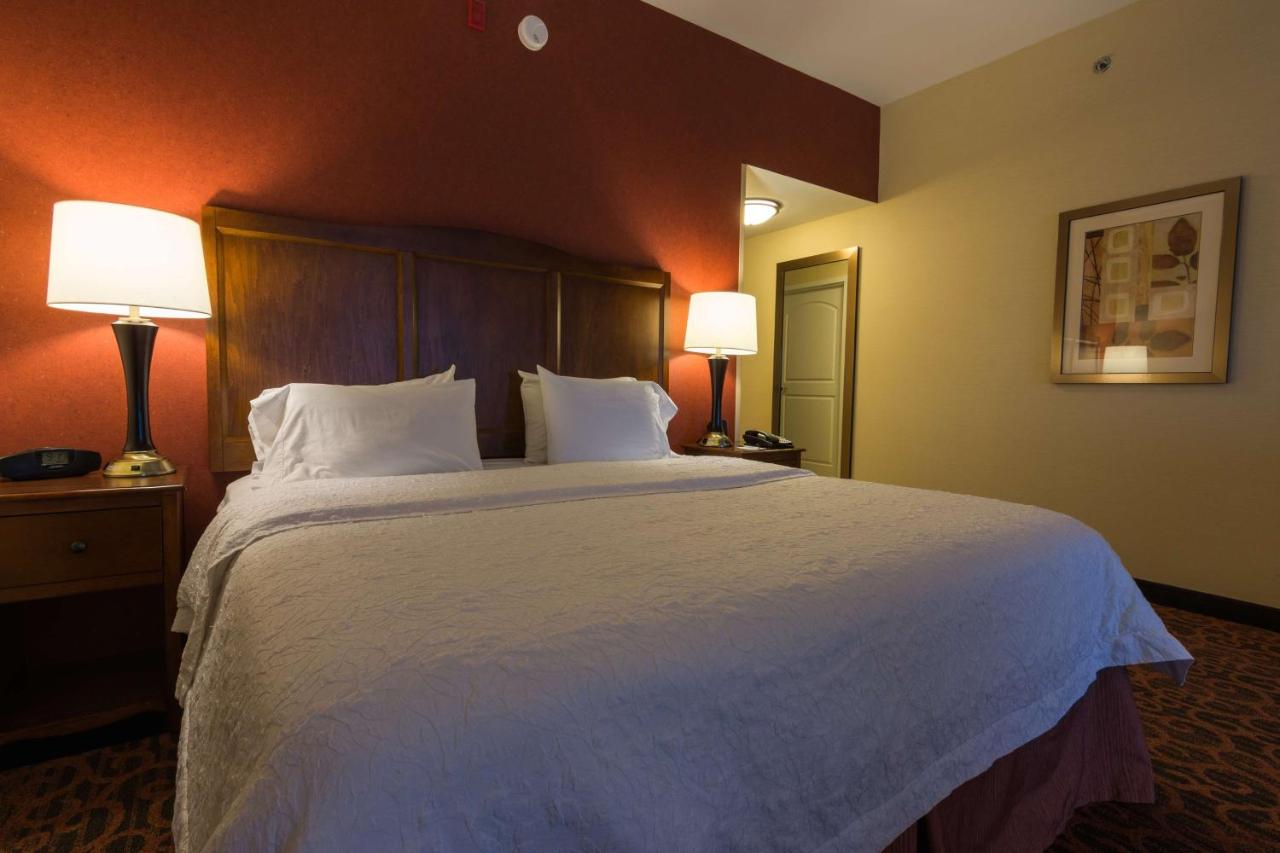 King Room at Hampton Inn Bangor