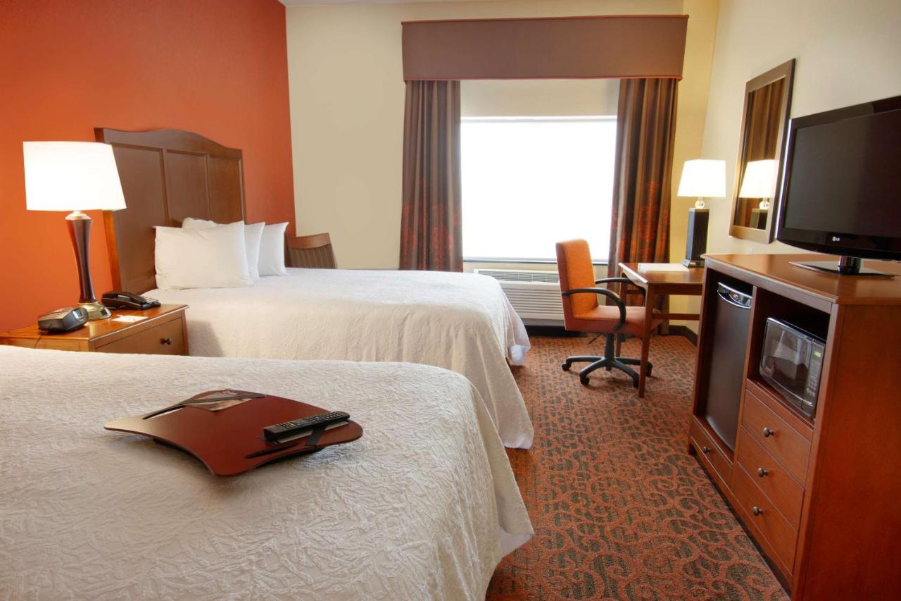 Queen Room with Two Queen Beds at Hampton Inn Bangor