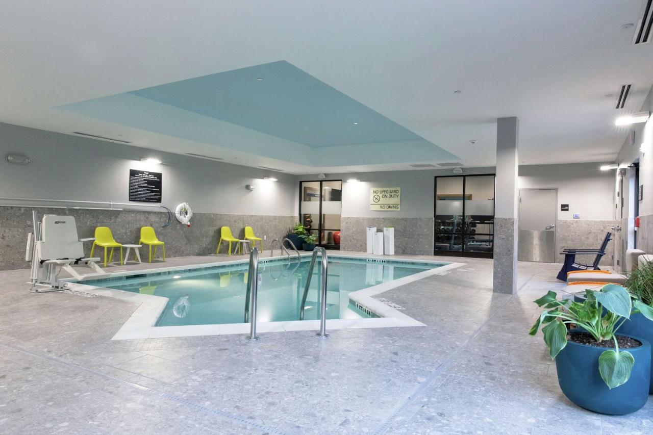 | Hampton Inn Black Mountain