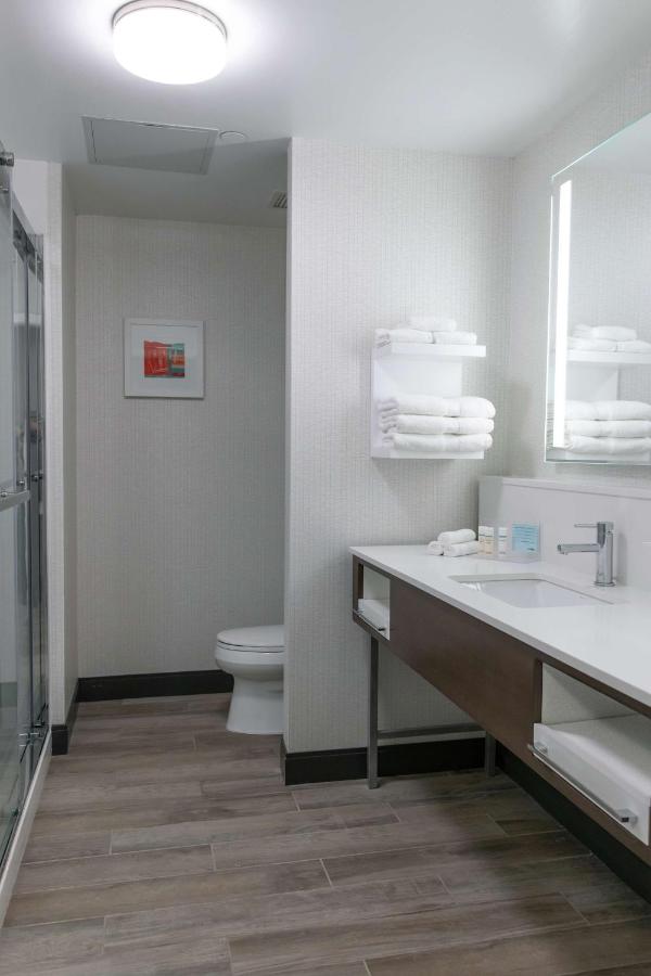 | Hampton Inn Black Mountain