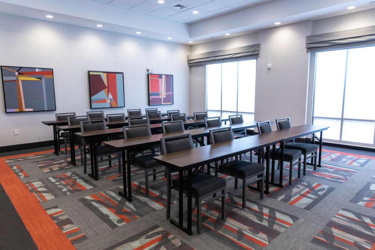 | Hampton Inn Black Mountain