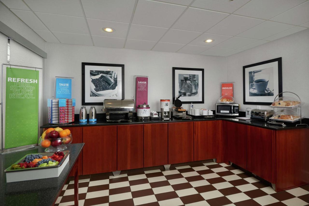  | Hampton Inn Youngstown West