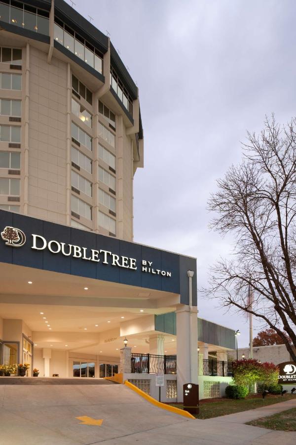  | DoubleTree by Hilton Jefferson City