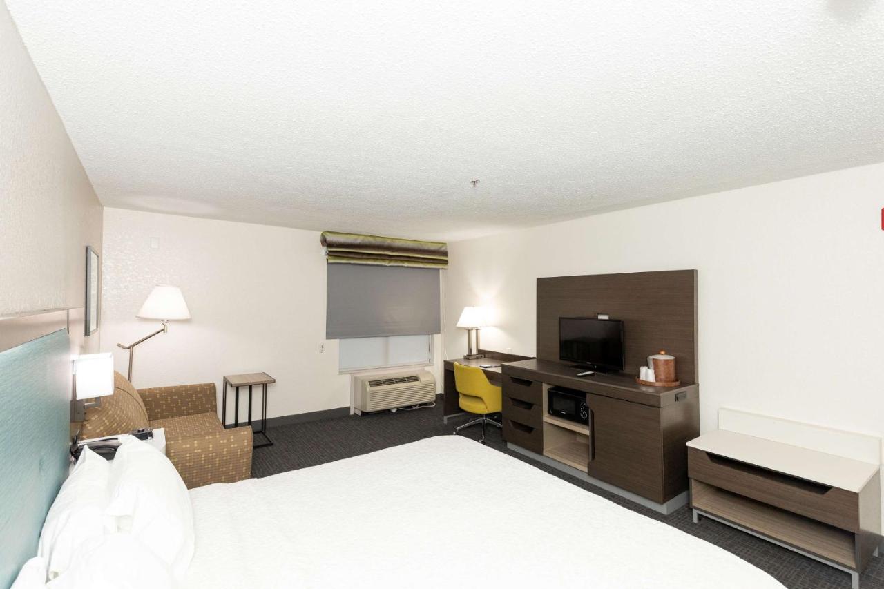 King Room at Hampton Inn Kerrville