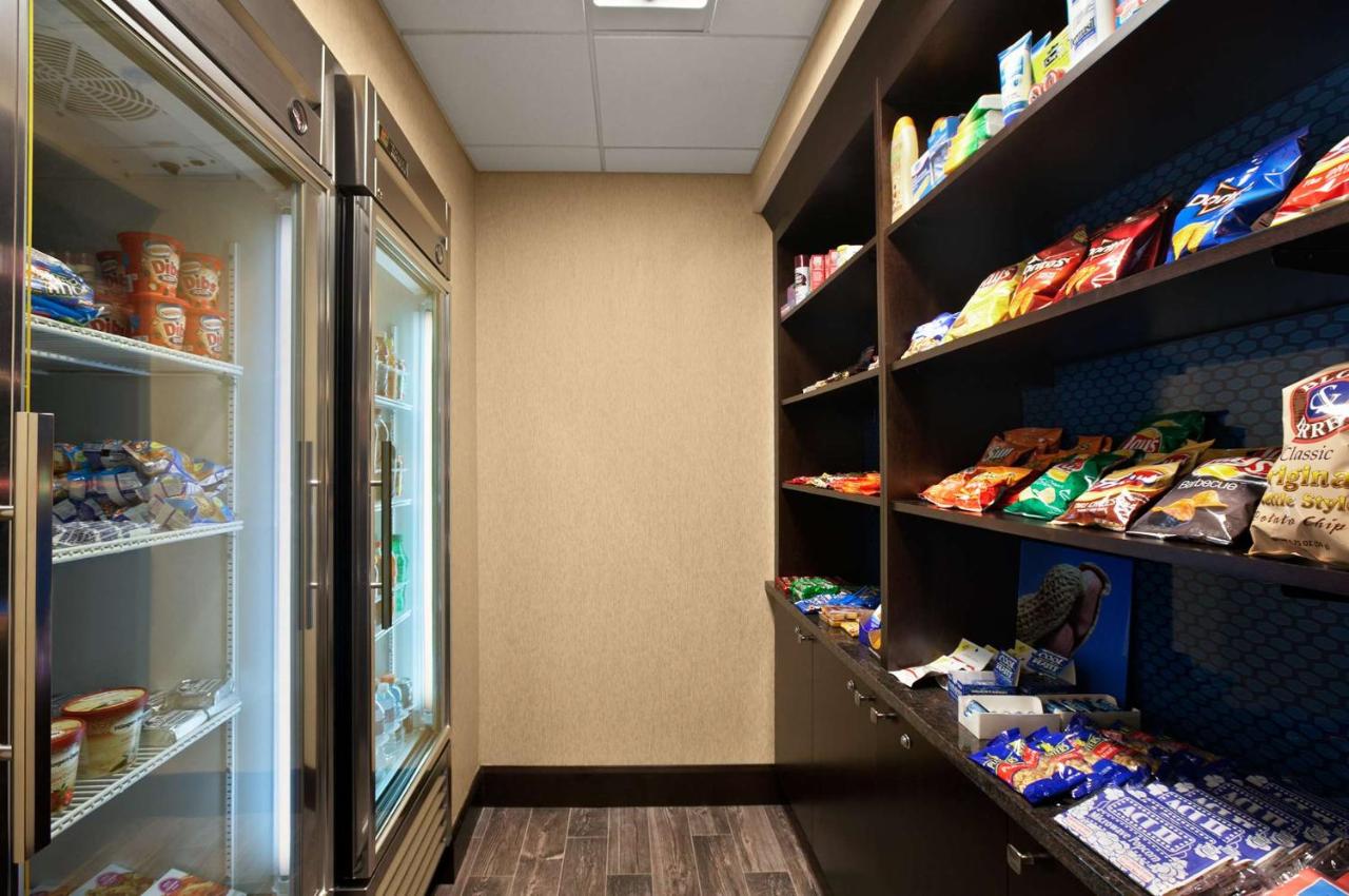| Hampton Inn Belton/Kansas City