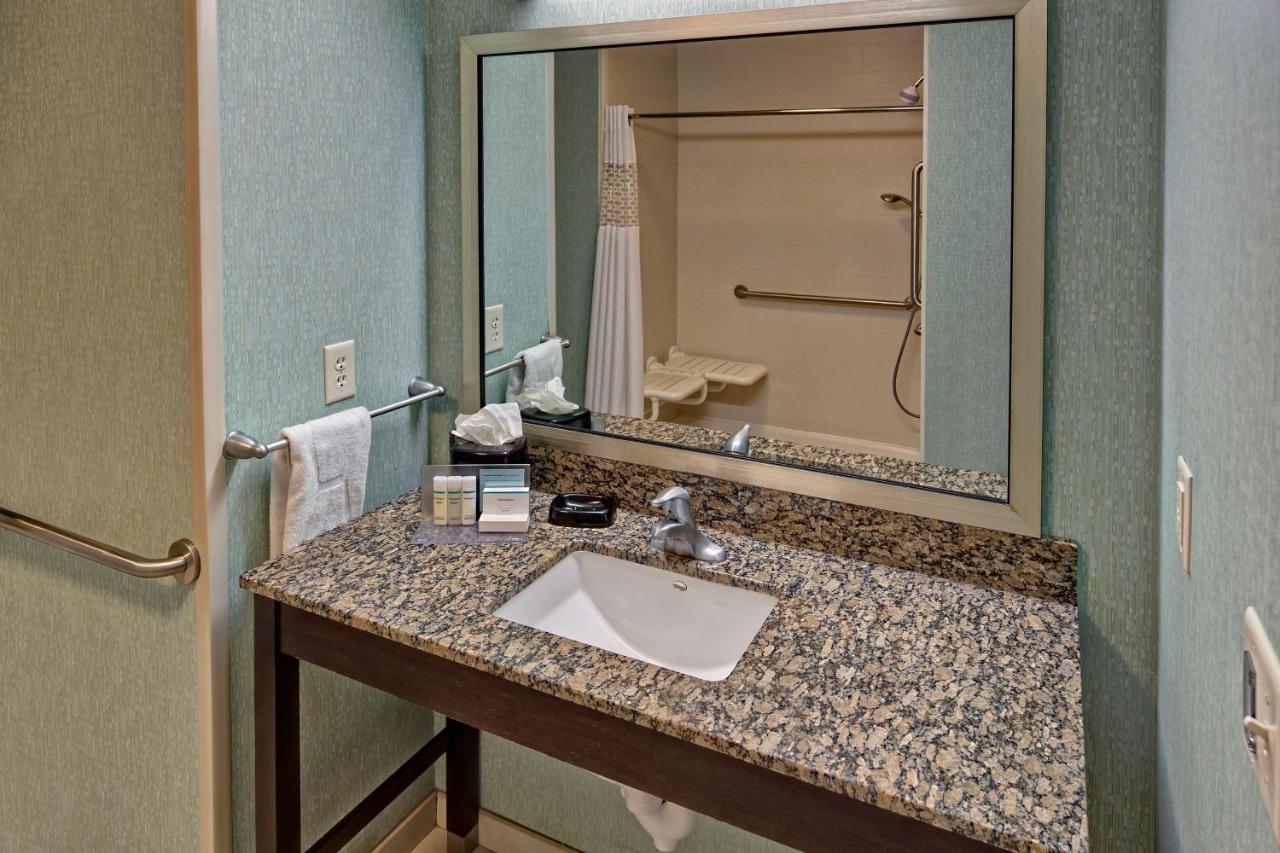| Hampton Inn Belton/Kansas City
