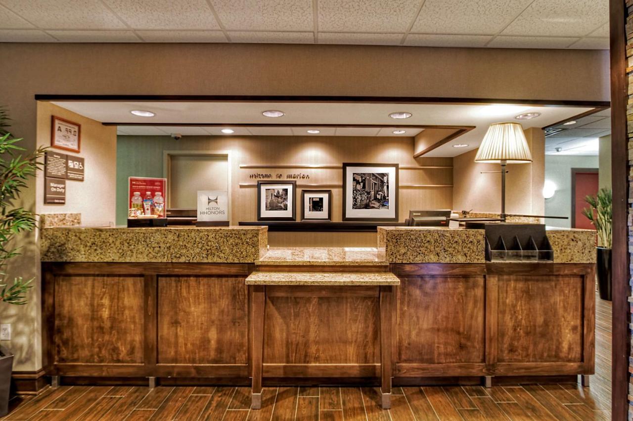 | Hampton Inn Marion