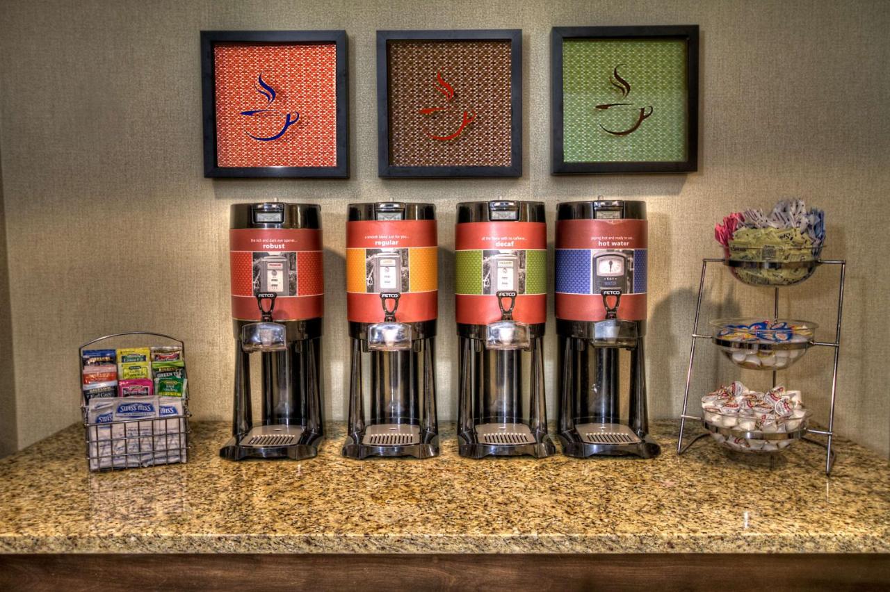 | Hampton Inn Marion