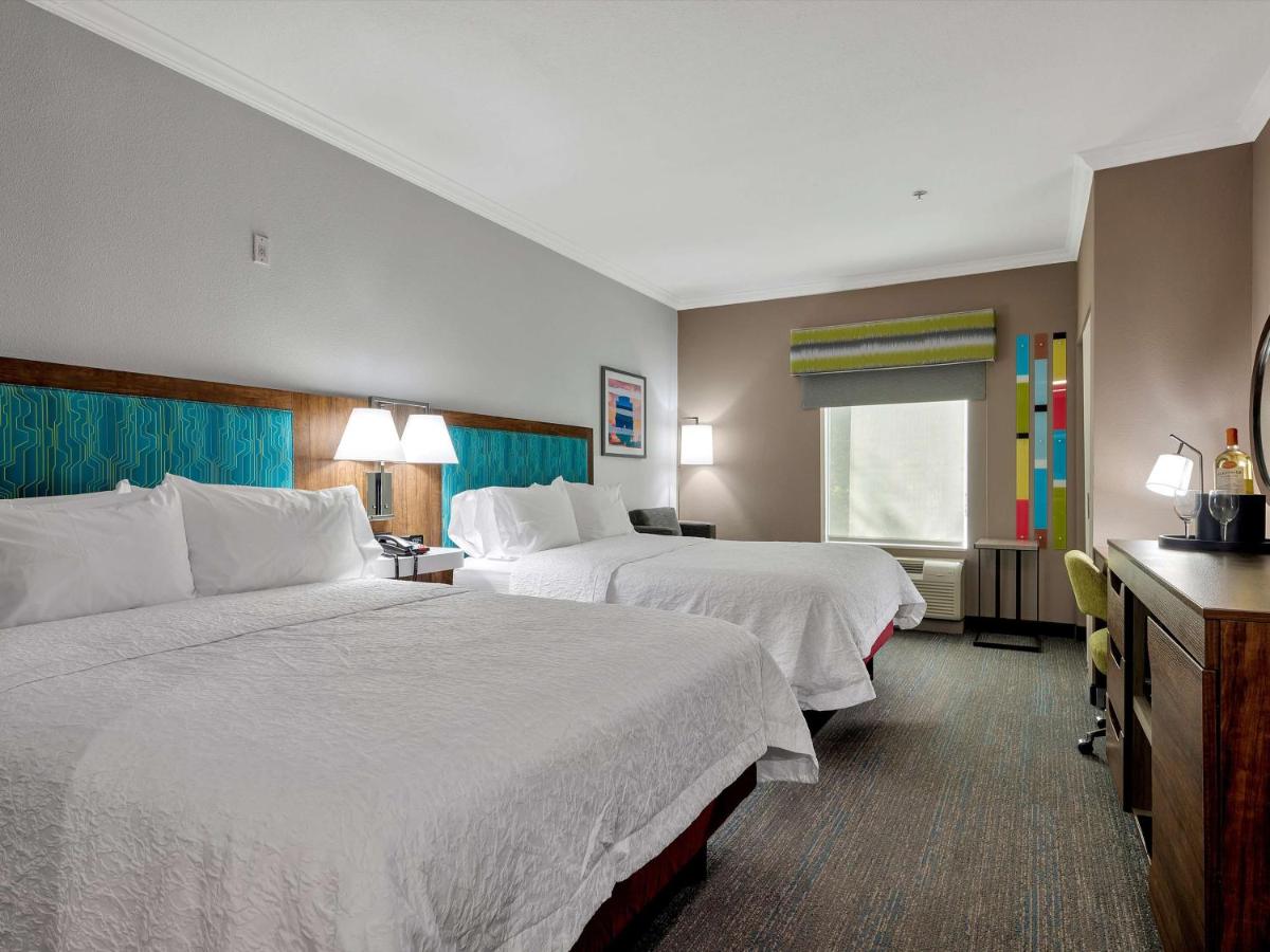  | Hampton Inn & Suites Lufkin, TX