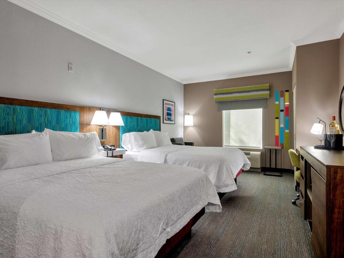 Queen Room with Two Queen Beds at Hampton Inn & Suites Lufkin, TX