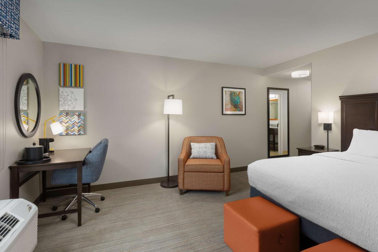 King Room - Non-Smoking at Hampton Inn Augusta