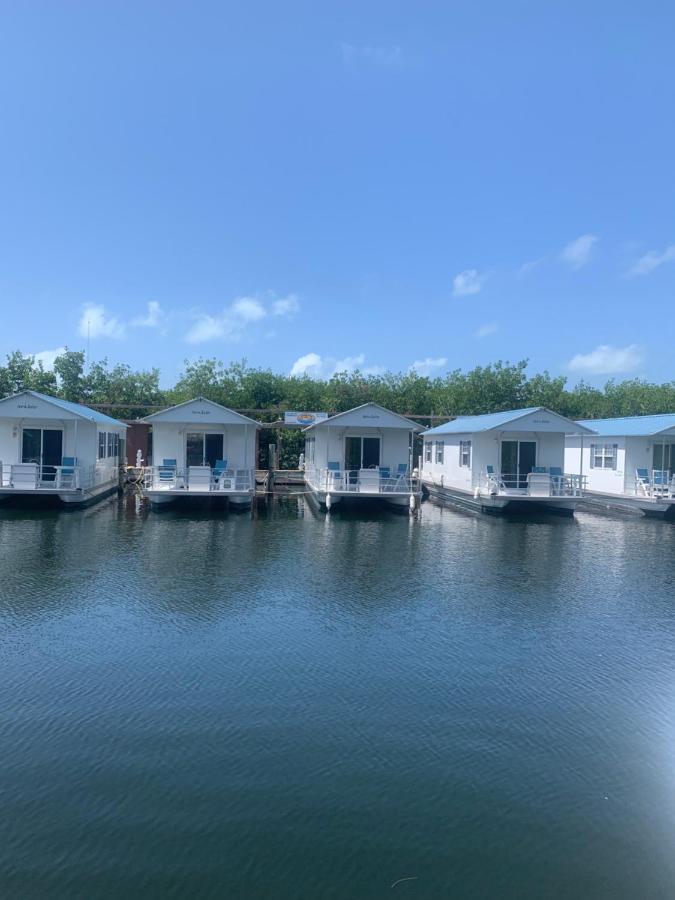  | Aqua Lodges At Hurricane Hole Marina